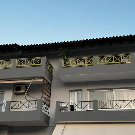 Moonbeam Townhouse *
